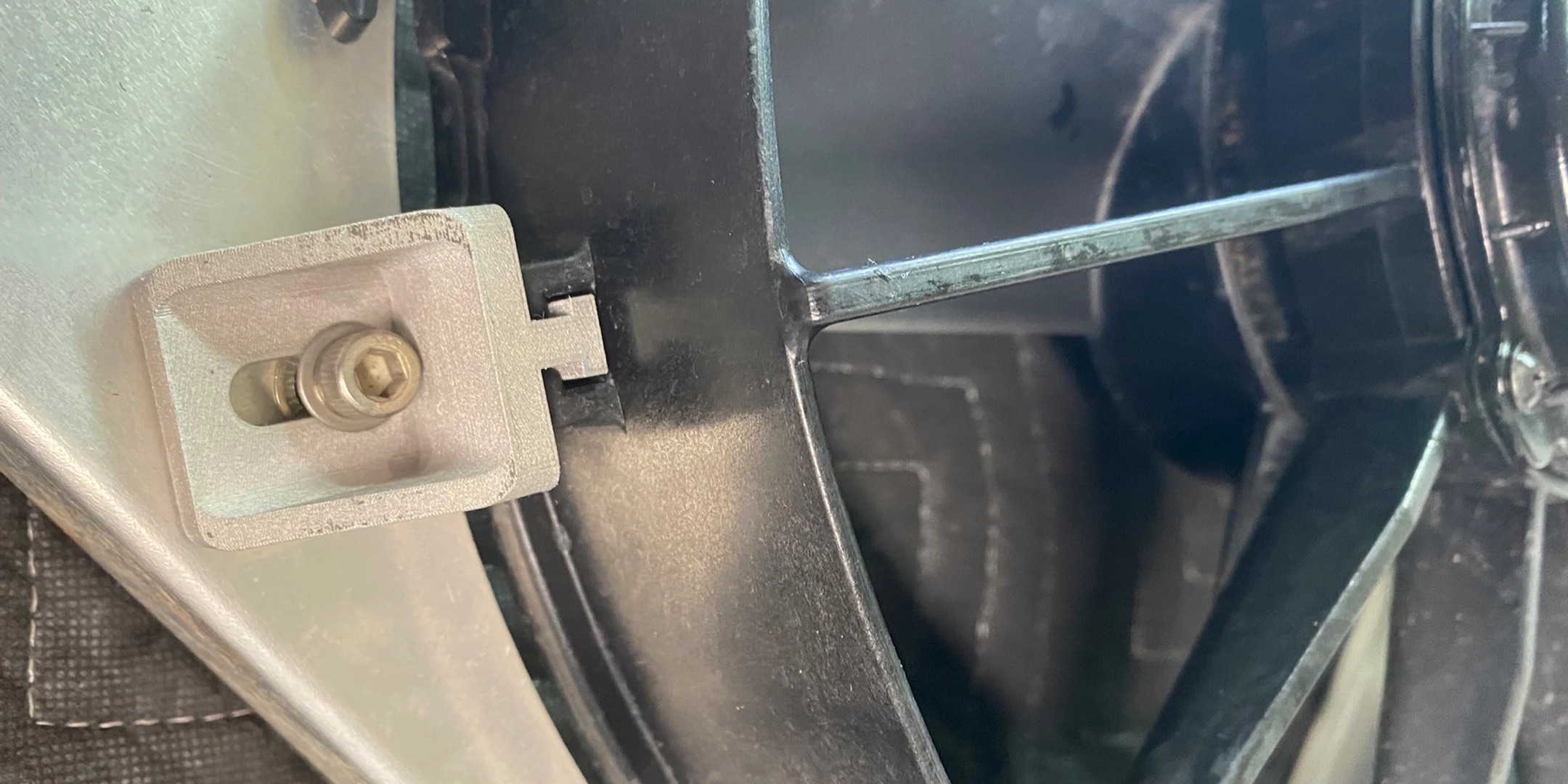 MFFF-schwartz-paddle-fan-mount-ultimaker-in-use